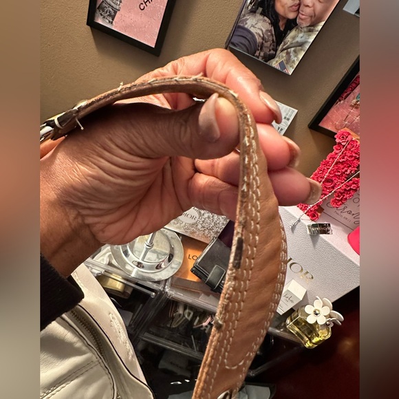 Preloved Coach Zoe Zoe Shoulder Bag - Picture 13 of 15